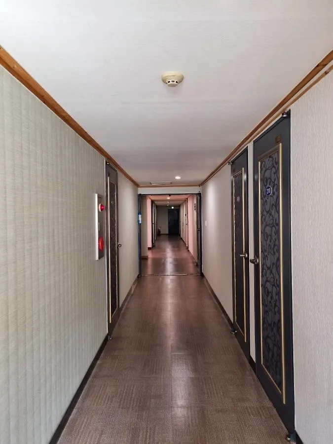 Hotel G Τζέτζου