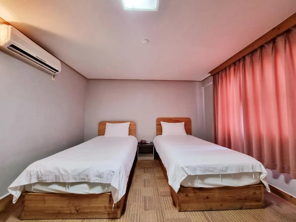 Hotel G Čedžu 2*,  Jižní Korea