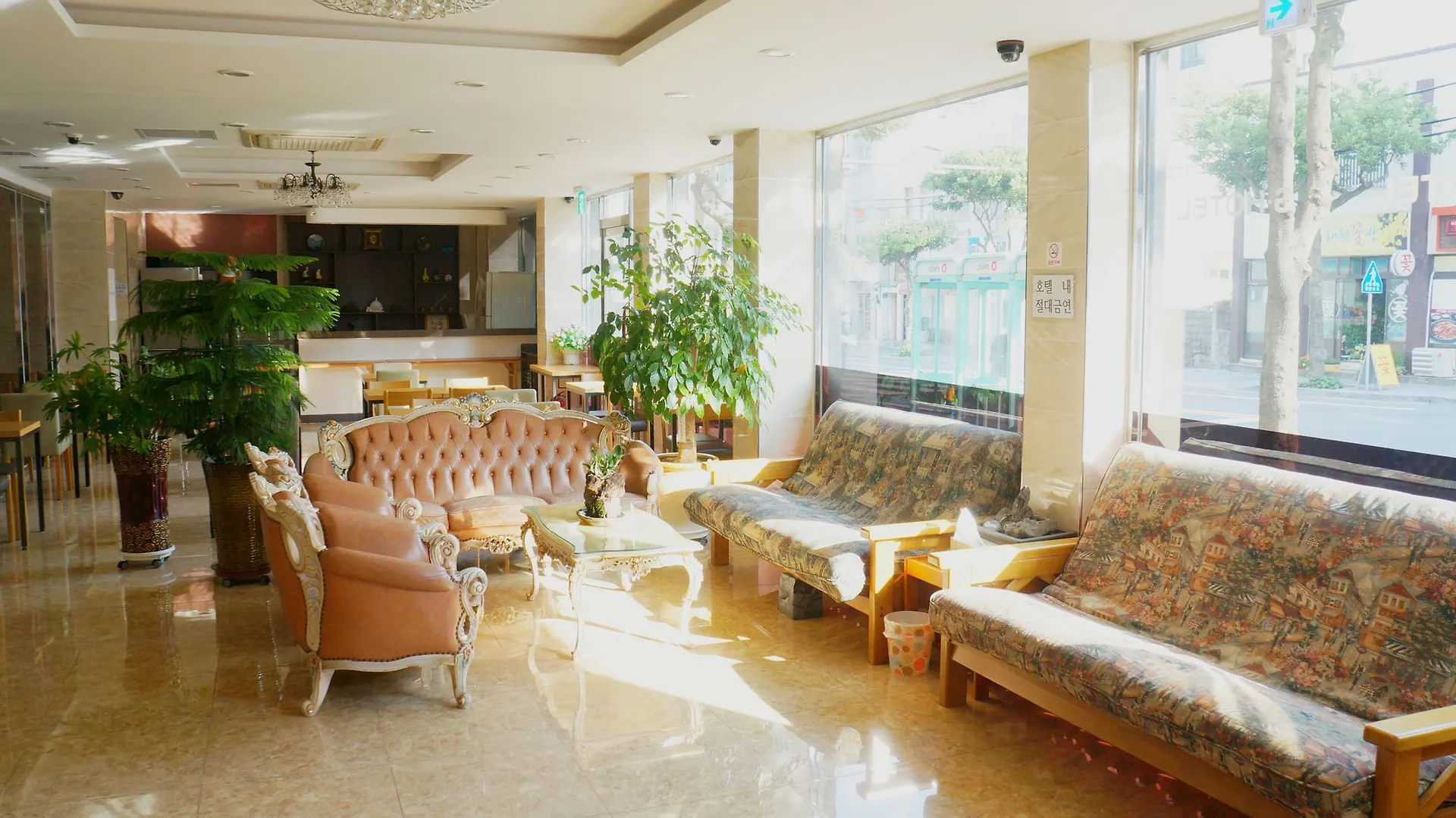 Hotel G Jeju 2*,